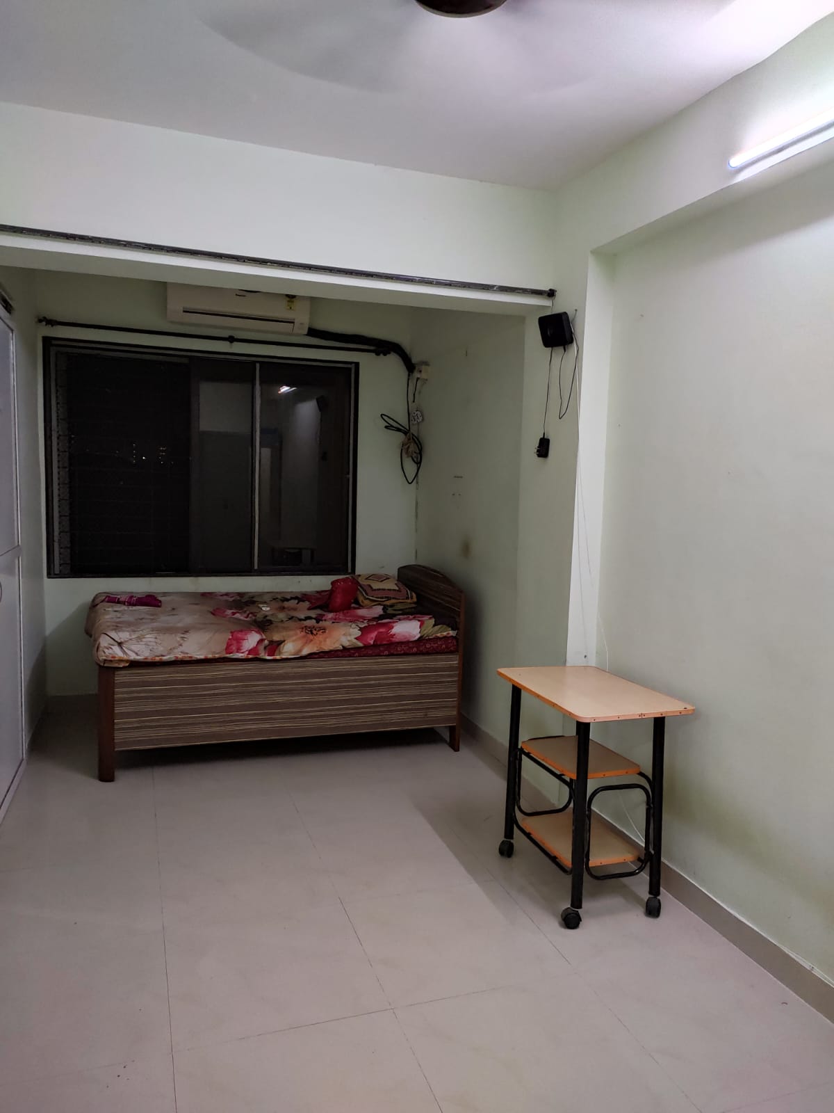 1 BHK Fully Furnished in Aakash Darshan , Santacruz East